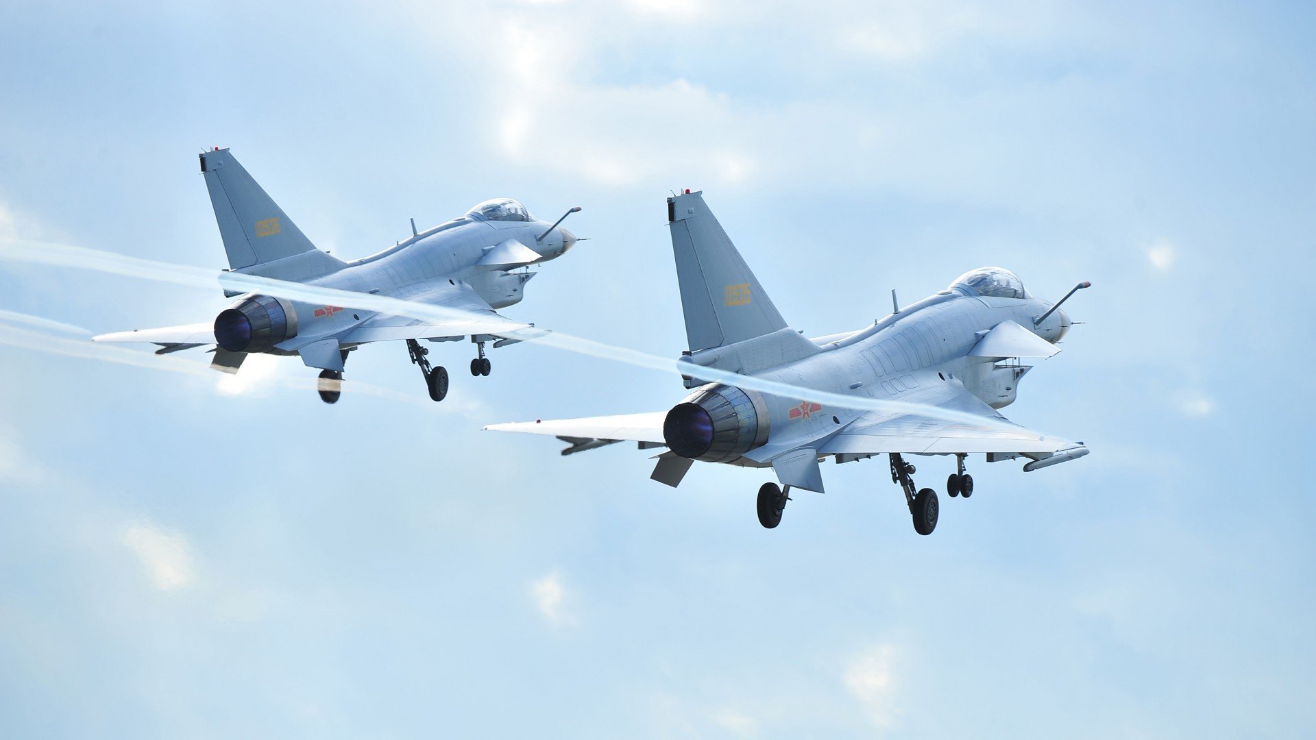 kaiyun app-勒沃库森客场惊险逆转，拿下宝贵三分，勒沃库森精选球员